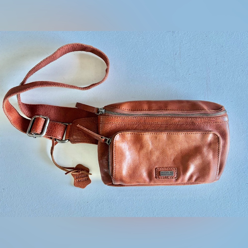 Spikes & Sparrow Bronco Leather Belt Bag Fanny Pack Crossbody Sling Brown